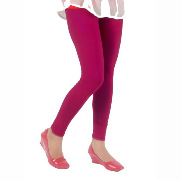 Magenta colour ankle length leggings by Tarsi.