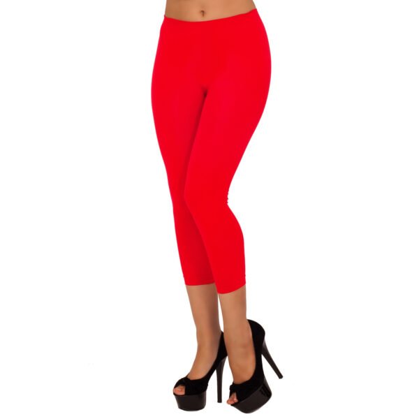 Red colour capri leggings by Tarsi